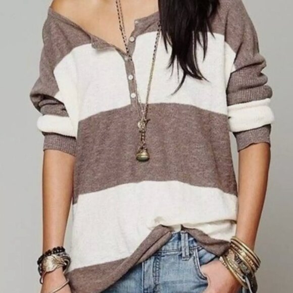 Free People Sweaters - VGUC Free People Beach Sweater Top